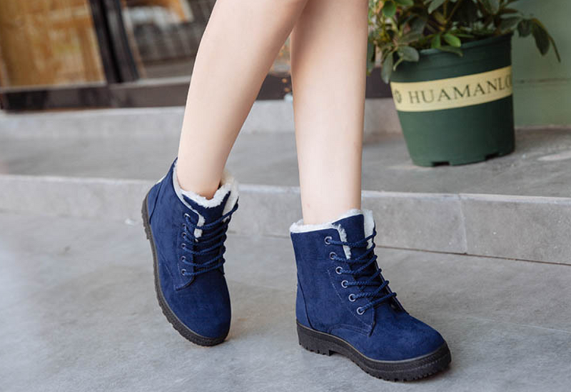 Winter New Women Snow Boots Flat With Large Size Casual Cotton Shoes Trend Women Vulcanized Shoes Artificial Plush Mostore.com