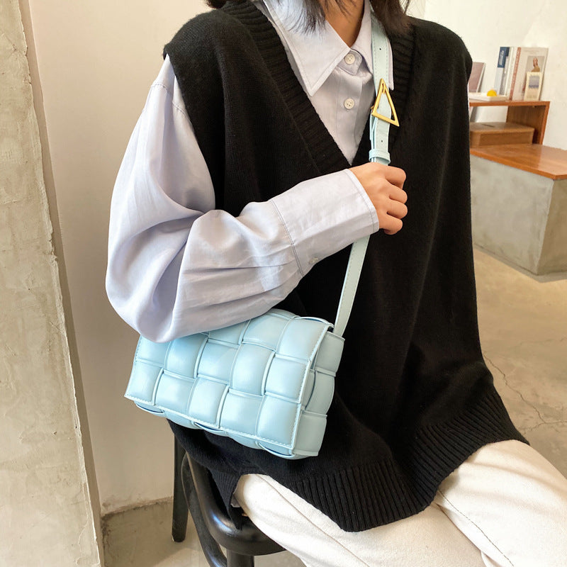 Woven soft top chain pack with versatile cross shoulder Mostore.com