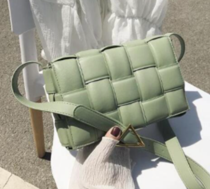 Woven soft top chain pack with versatile cross shoulder Mostore.com