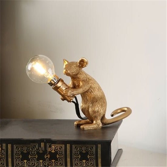 Nordic Creative Mini Animal Mouse Lamp Living Room Dining Room Bedroom Clothing Store Personalized Eye Protection Gift Resin Table Lamp American Varieties