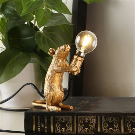 Nordic Creative Mini Animal Mouse Lamp Living Room Dining Room Bedroom Clothing Store Personalized Eye Protection Gift Resin Table Lamp American Varieties
