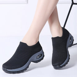 Dancing Soft Bottom Flying Woven Rocking Shoes Mostore.com